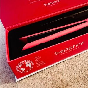 Sapphire hair straightener